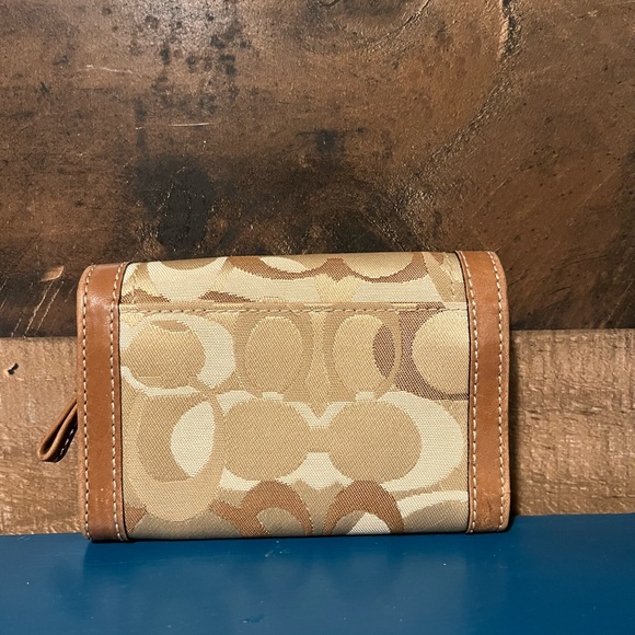 Coach Wallet Brown Signature C Small Compact Y2K - Picture 2 of 9
